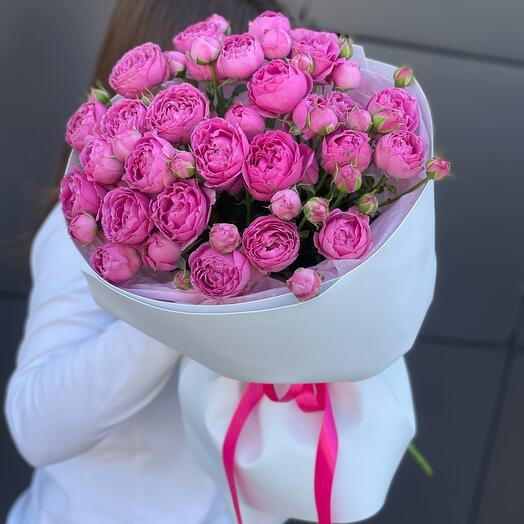Кустовые пионовидные розы Мисти Баблс