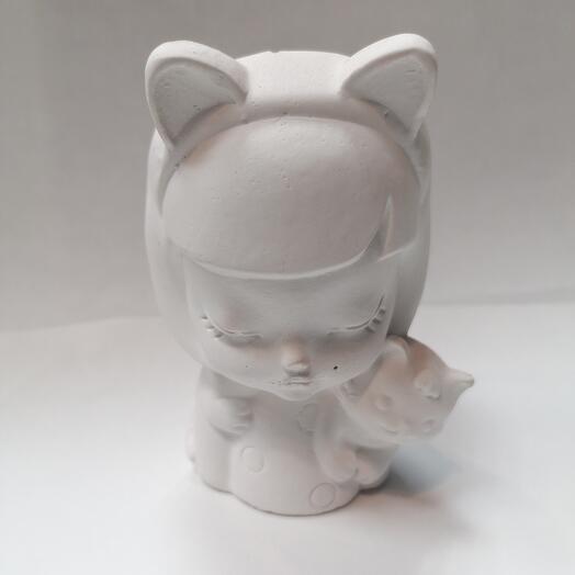 Мини кашпо девочка с игрушкой