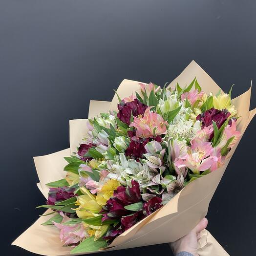 Mono bouquet of alstroemeria