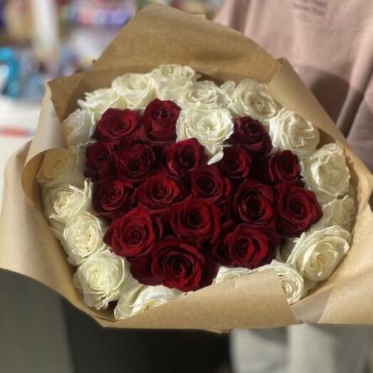 Сердце из роз
