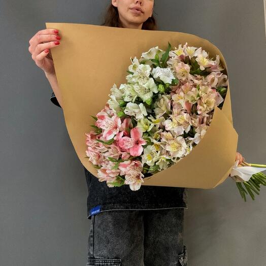 25 Альстромерий в крафте