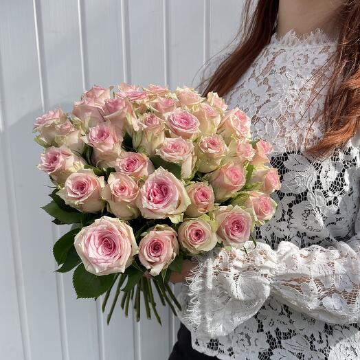 Букет из 35 роз Кения