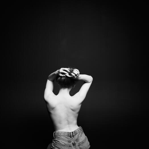 Электронный подарочный сертификат Фотосессия без фотографа в фотостудии автопортрета