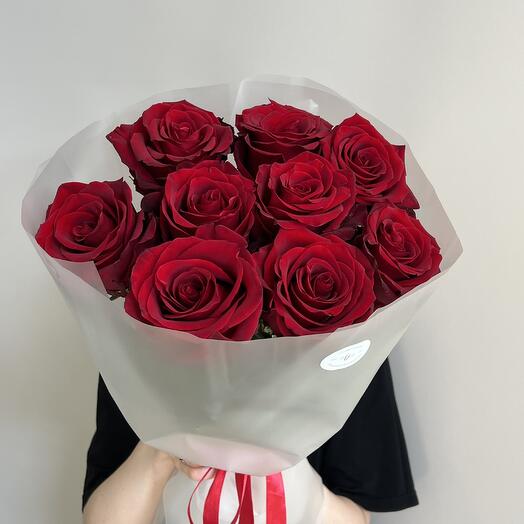 Монобукет из 9 красных роз