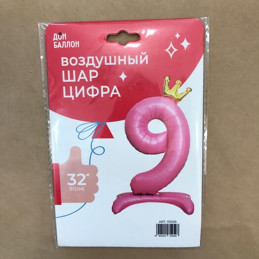 Воздушный шар цифра розовая с короной на воздухе