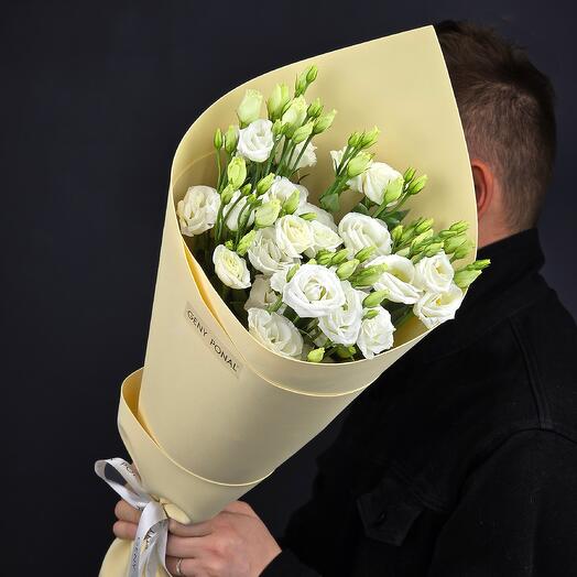 Букет-комплимент из эустомы