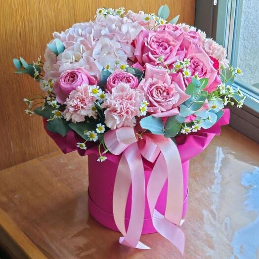 Шляпная коробочка "Розовое наслаждение"