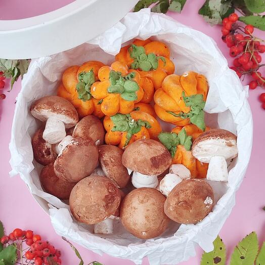 Грибочки и тыква из зефира для коллеги, подруги