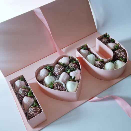 Клубника в шоколаде I Love You