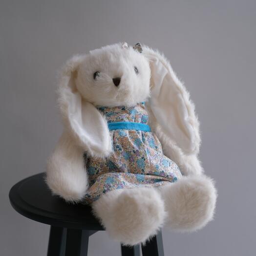 Игрушка мягконабивная "Зайка в сарафане" 28 см