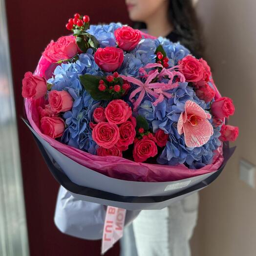 Букет "Яркая экзотика"