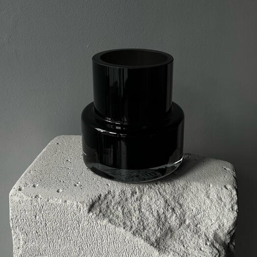 Ваза «BLACK GLASS»
