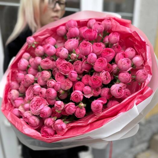 Букет Кустовые пионовидные розы 25 штук