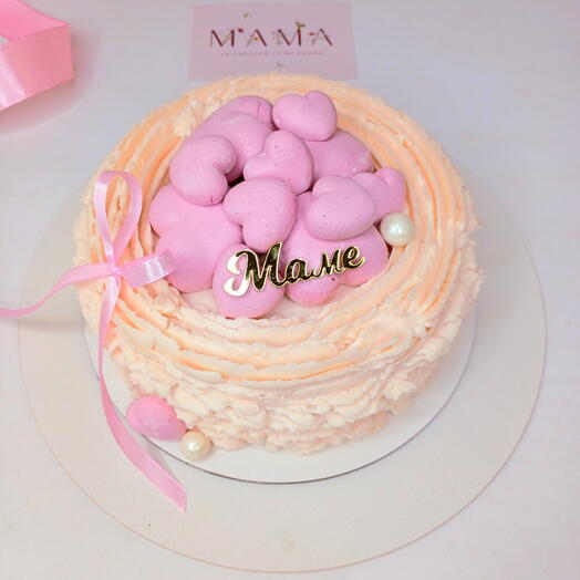 Торт маме с малиновым зефиром сердечки