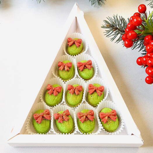 Новогодний презент. Корпоративные подарки. Новый год. Рождество Новогодние орешки с фисташкой