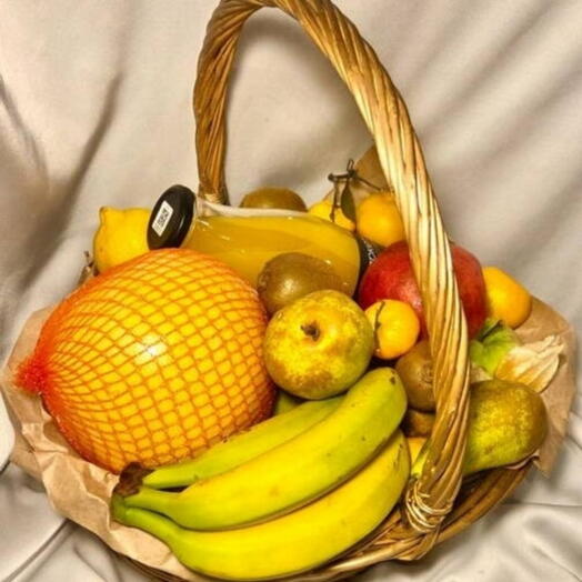 Большая корзина с фруктами и соком, 5.6кг