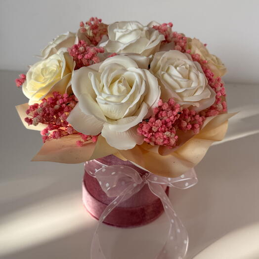 Delikatny Smakołyk (kwiaty z myfła)