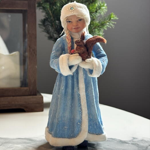 "Снегурочка" Ватная интерьерная статуэтка/ ёлочная игрушка