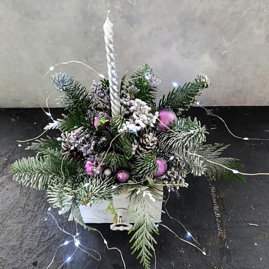 Новогодняя композиция со свечой