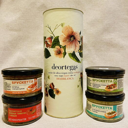 Подарочный набор брускетт Артесано в праздничном тубусе