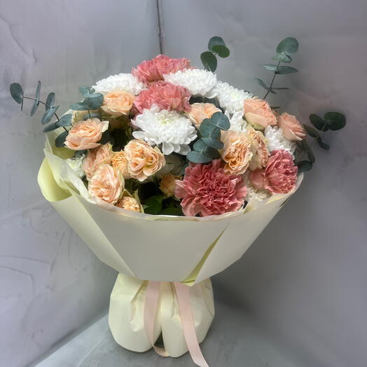 Стойкий  и теплый букет для бабули моей , мамочке 💝💝