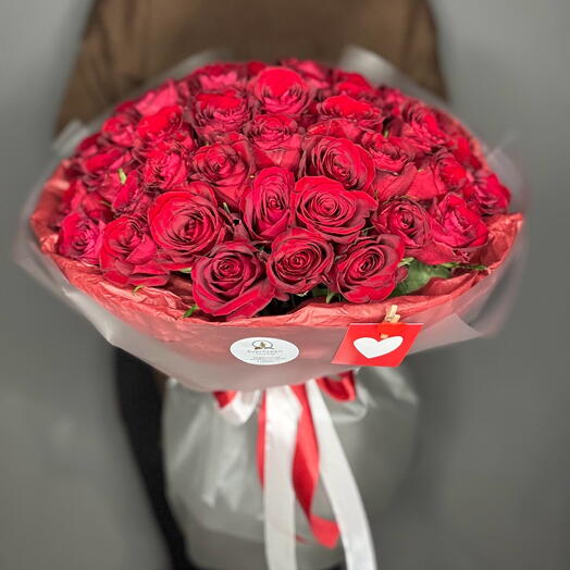 Монобукет из 51 красная роза на День Всех Влюблённых ♥️