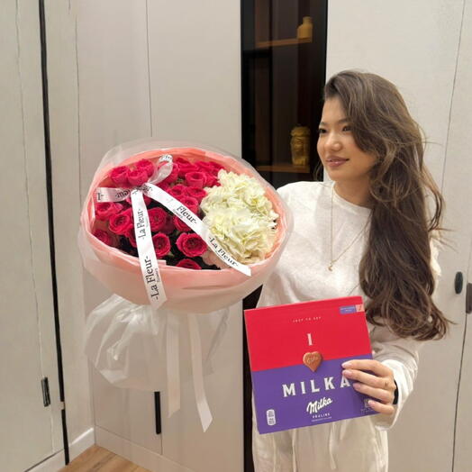 Нежный вкус» — кустовая роза, гортензия и Milka