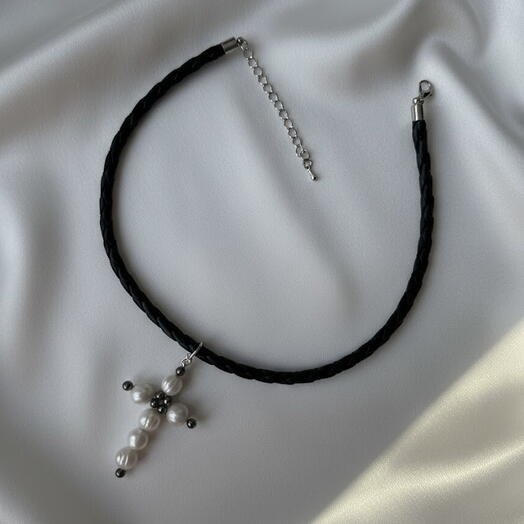 Чокер «Свет во тьме»