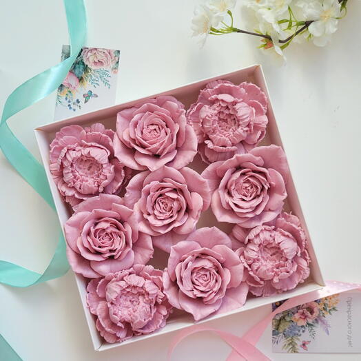 Зефирные цветы в коробке