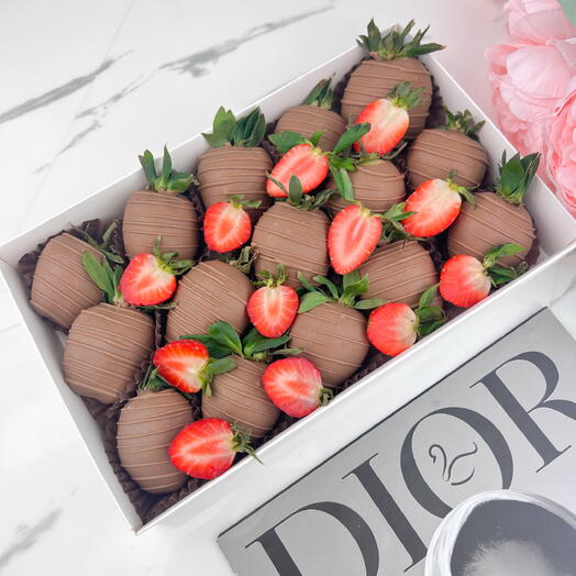 Клубника в шоколаде Chocolatetum