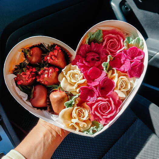 Зефирные цветы + клубника в шоколаде