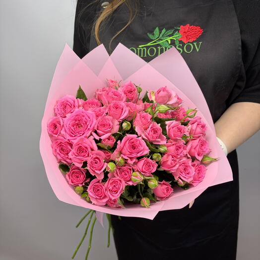 Букет из 9 розовых кустовых роз