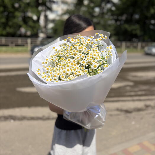Букет из нежных ромашек