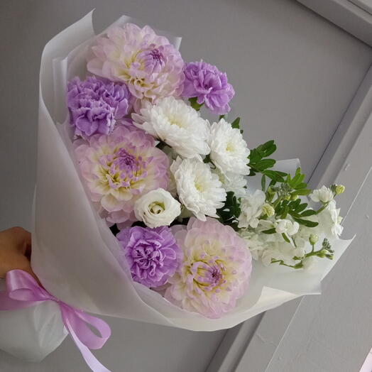 Сиреневый бульвар 🌸