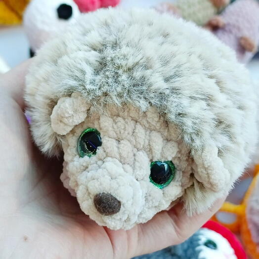 Игрушка ёжик вязаный