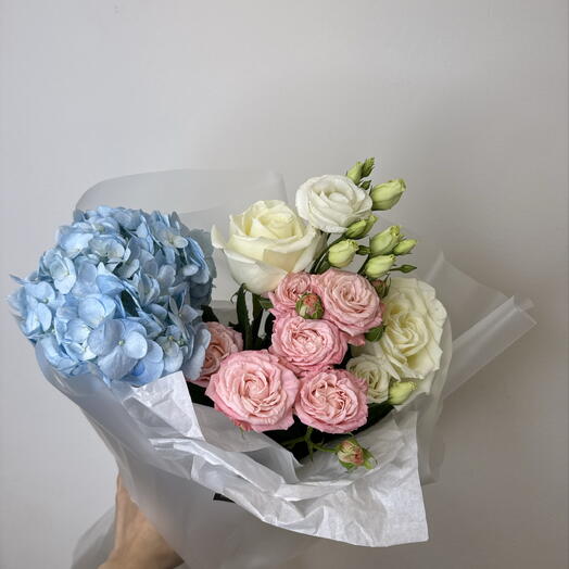 яркий букет 💙bloom room