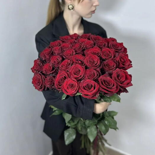 35 красных Эквадорских роз 🌹