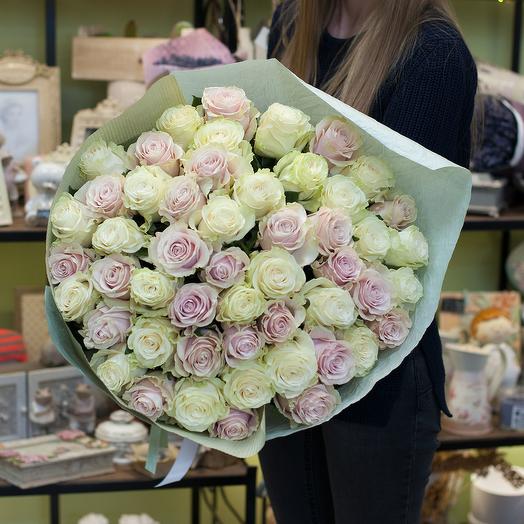 Ramo de rosas " Mondial"