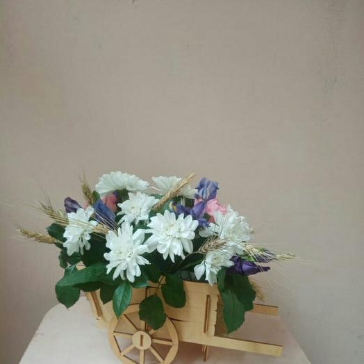Цветочная повозка