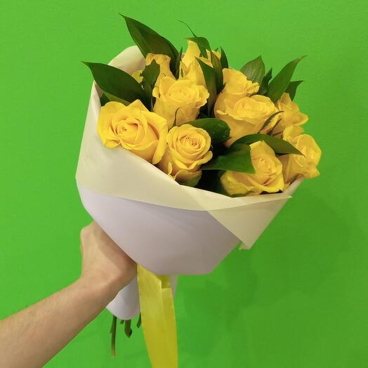Bouquet of yellow roses