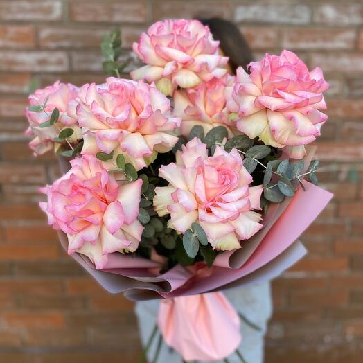 Delicate bouquet of French peony roses (234)