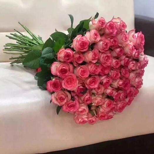 Ramo de rosas 61