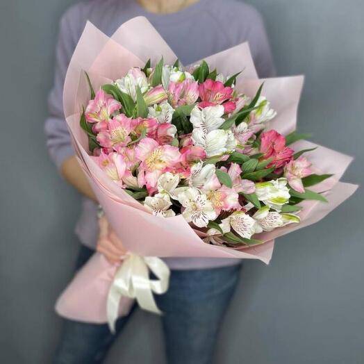 Bouquet of alstroemeria