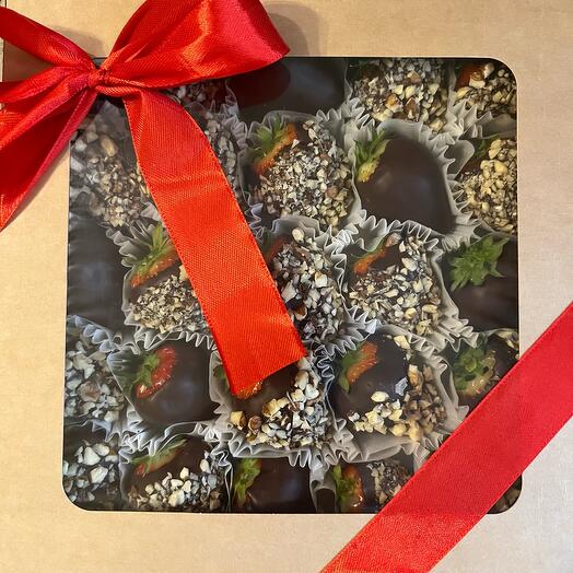 Fresa en chocolate "boom de Nueces"