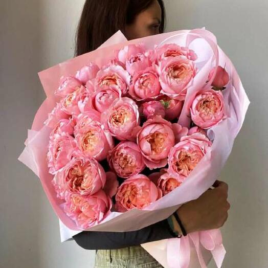 Пионовидные розы