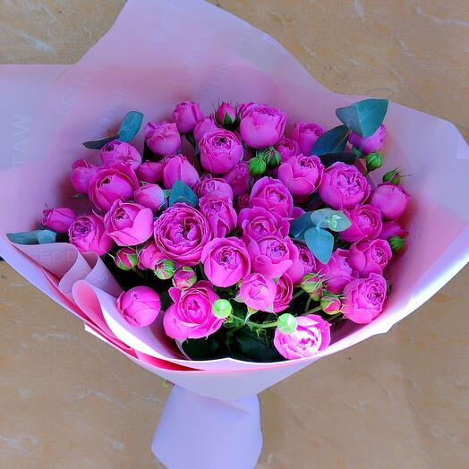 Bouquet of bush peony roses S