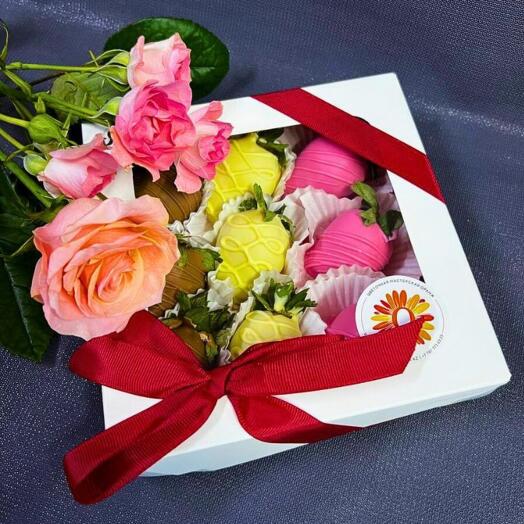 Клубника в шоколаде 9 шт "Алматы" от цветочного магазина Оранж