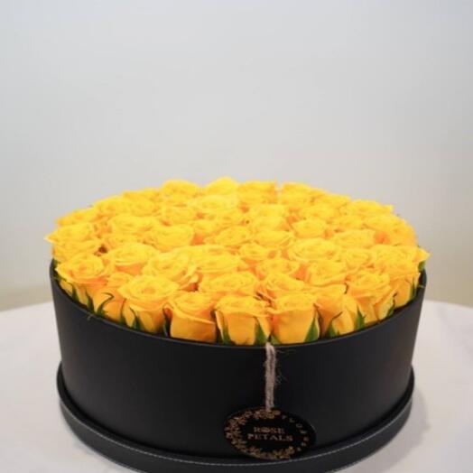 YELLOW ROSES WITH  LETHER BOX