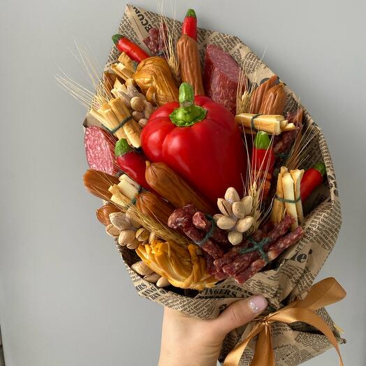 Мужской букет с перцем и сырами