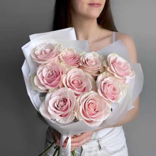 Нежный букет розовая роза Пинк Мондиаль Эквадор